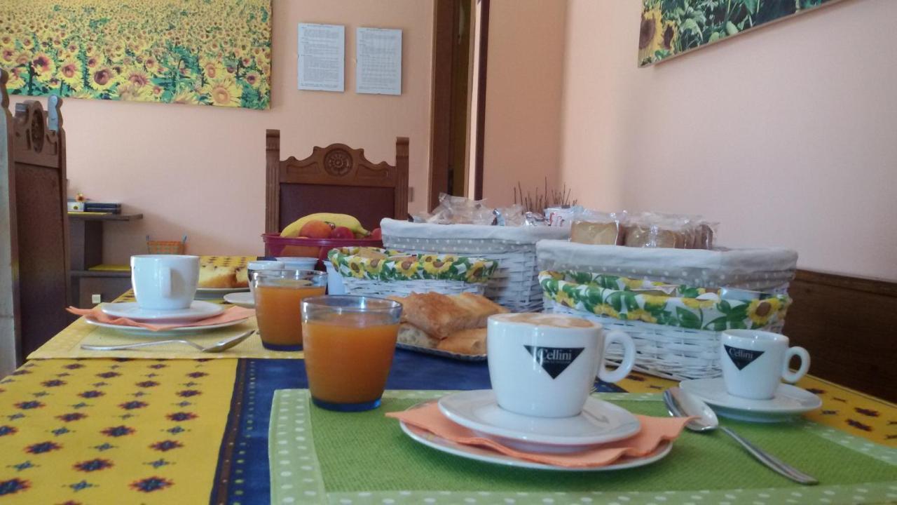 B&B Il Girasole Ortonovo Eksteriør bilde