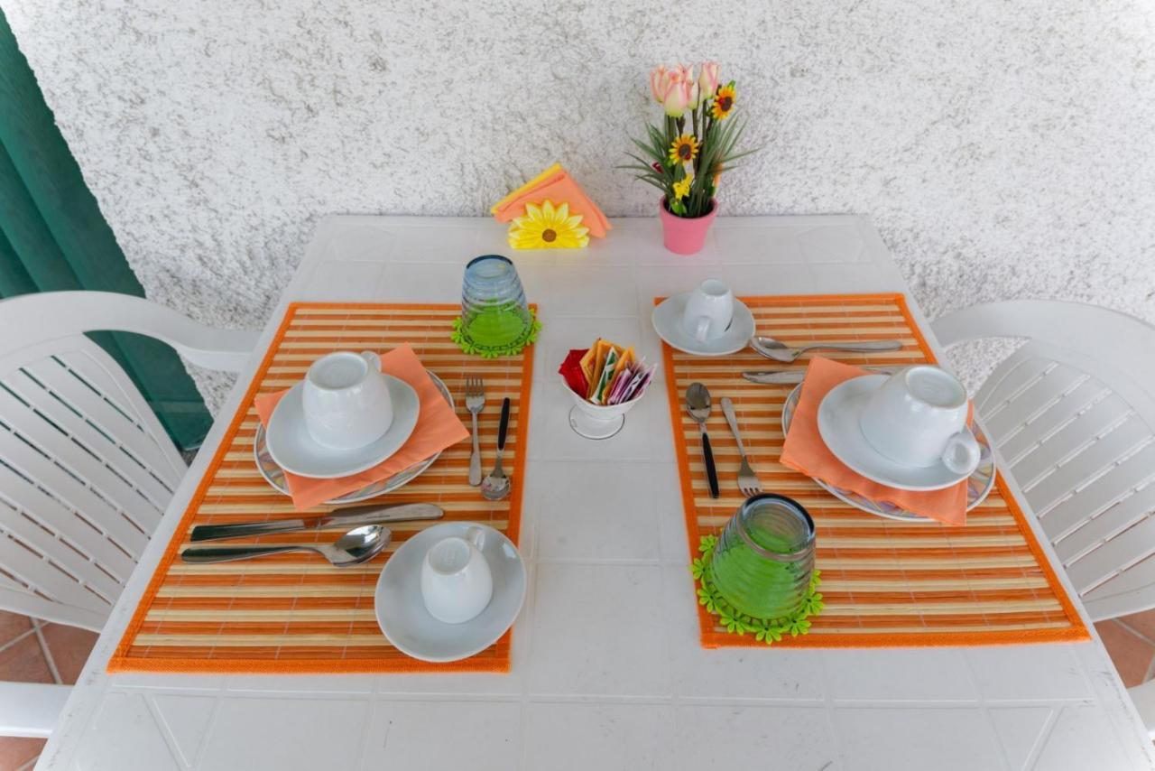 B&B Il Girasole Ortonovo Eksteriør bilde