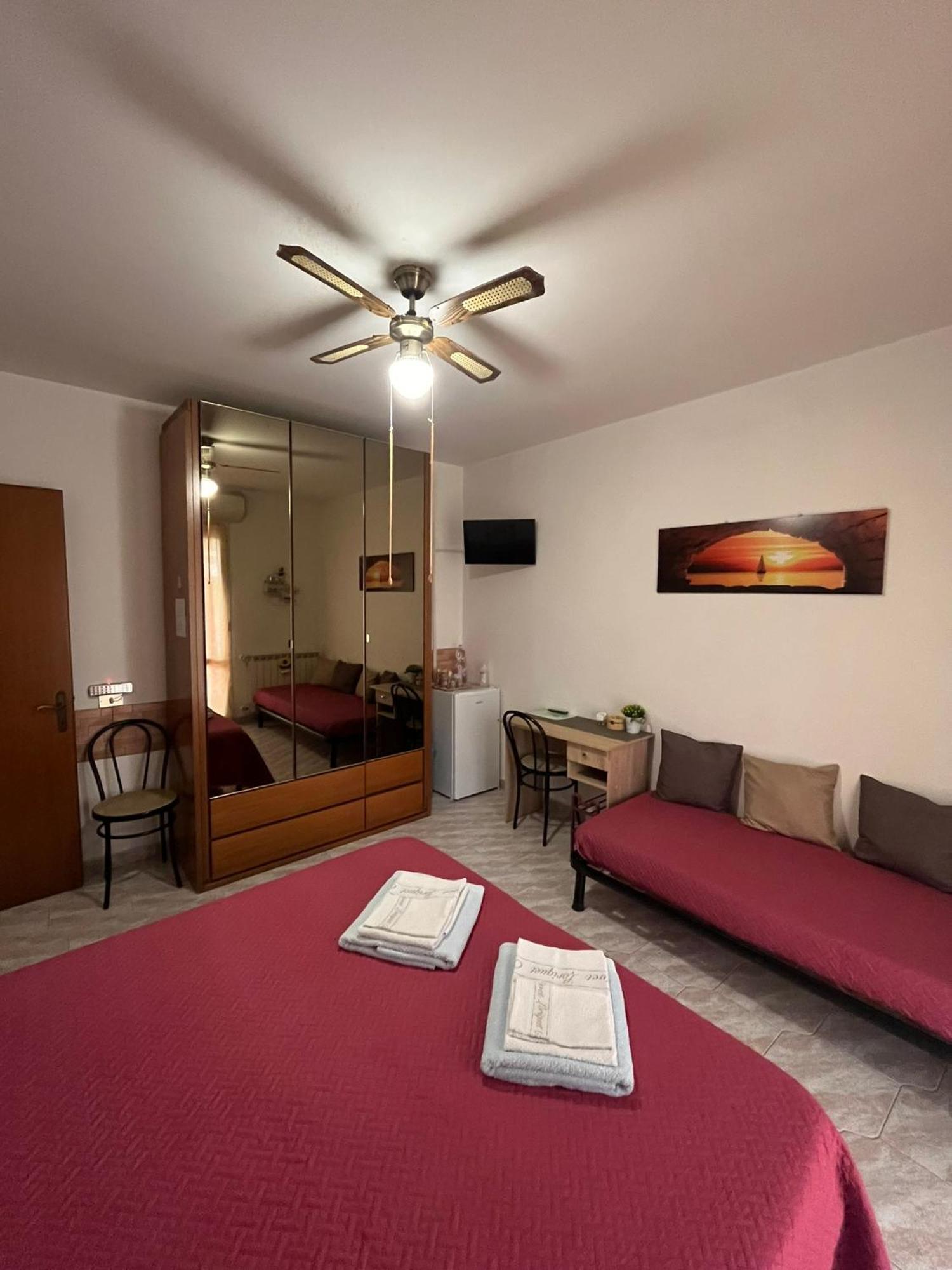B&B Il Girasole Ortonovo Eksteriør bilde