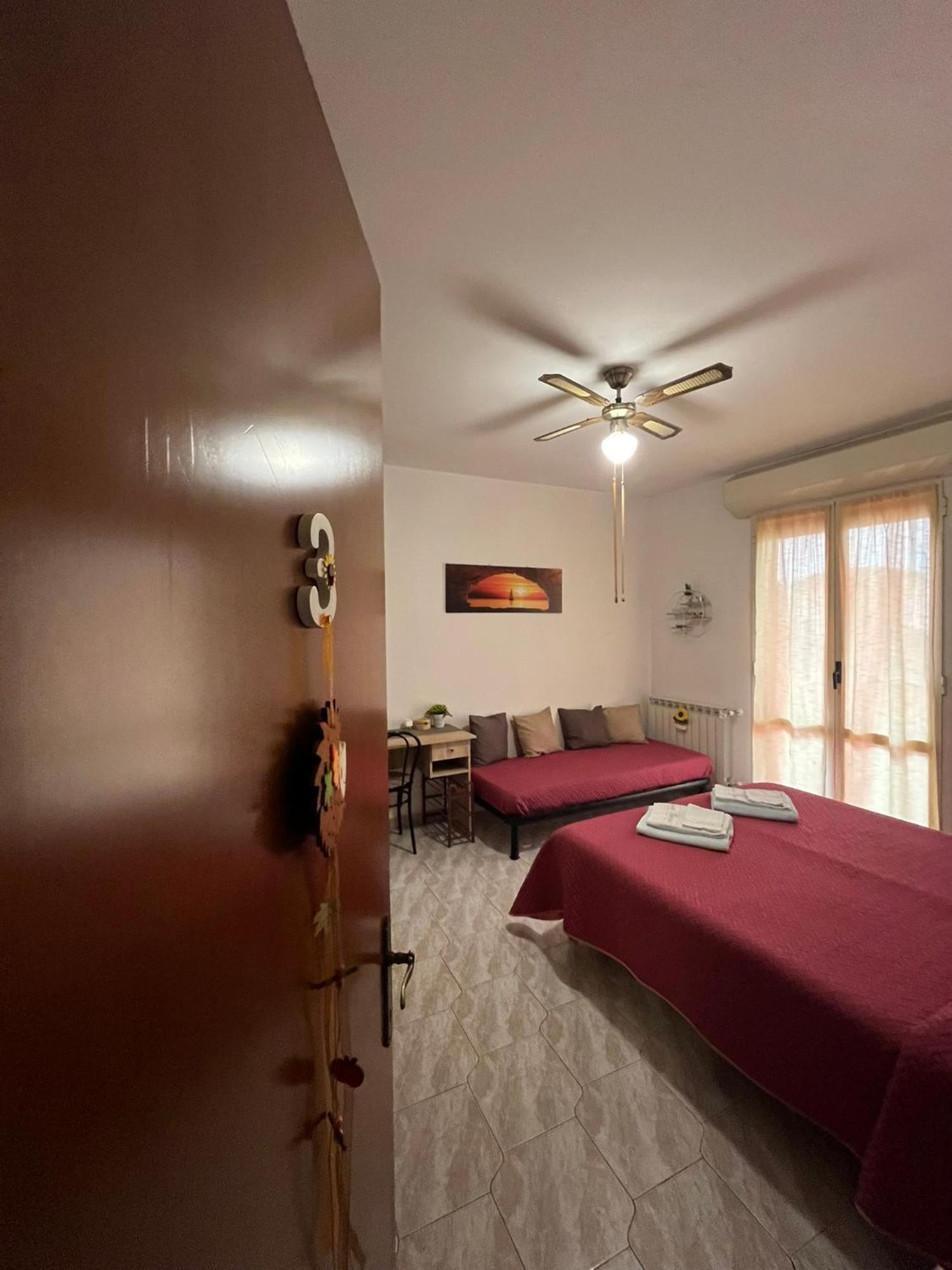 B&B Il Girasole Ortonovo Eksteriør bilde